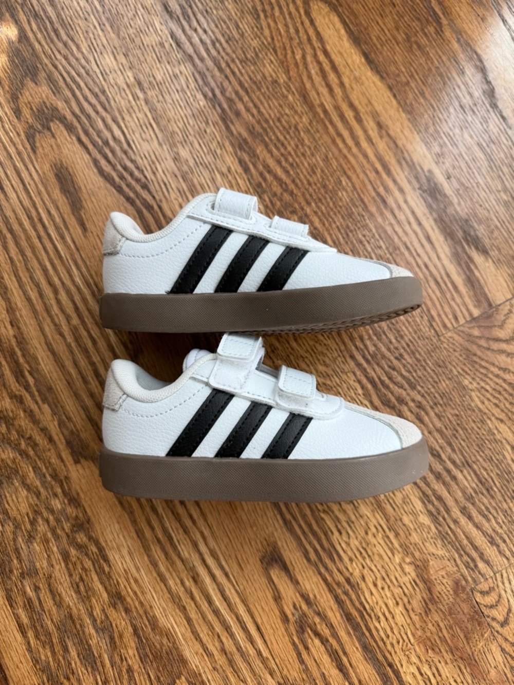 adidas Baby VL Court 3.0 Hook & Loop Shoe size 7